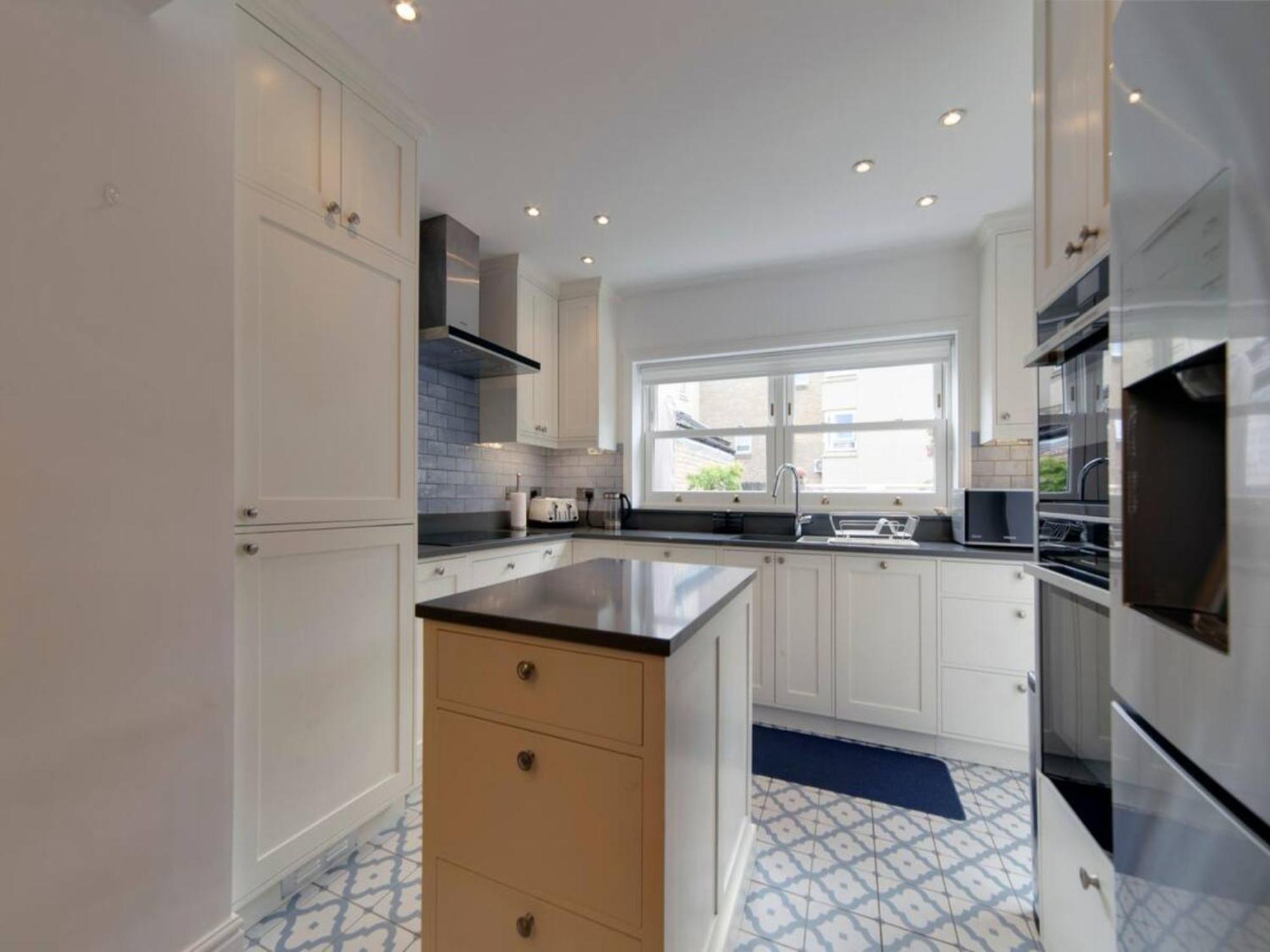 Pass The Keys Centrally Located Modern And Spacious 3 Bed Terrace Holiday home Cambridge (Cambridgeshire)