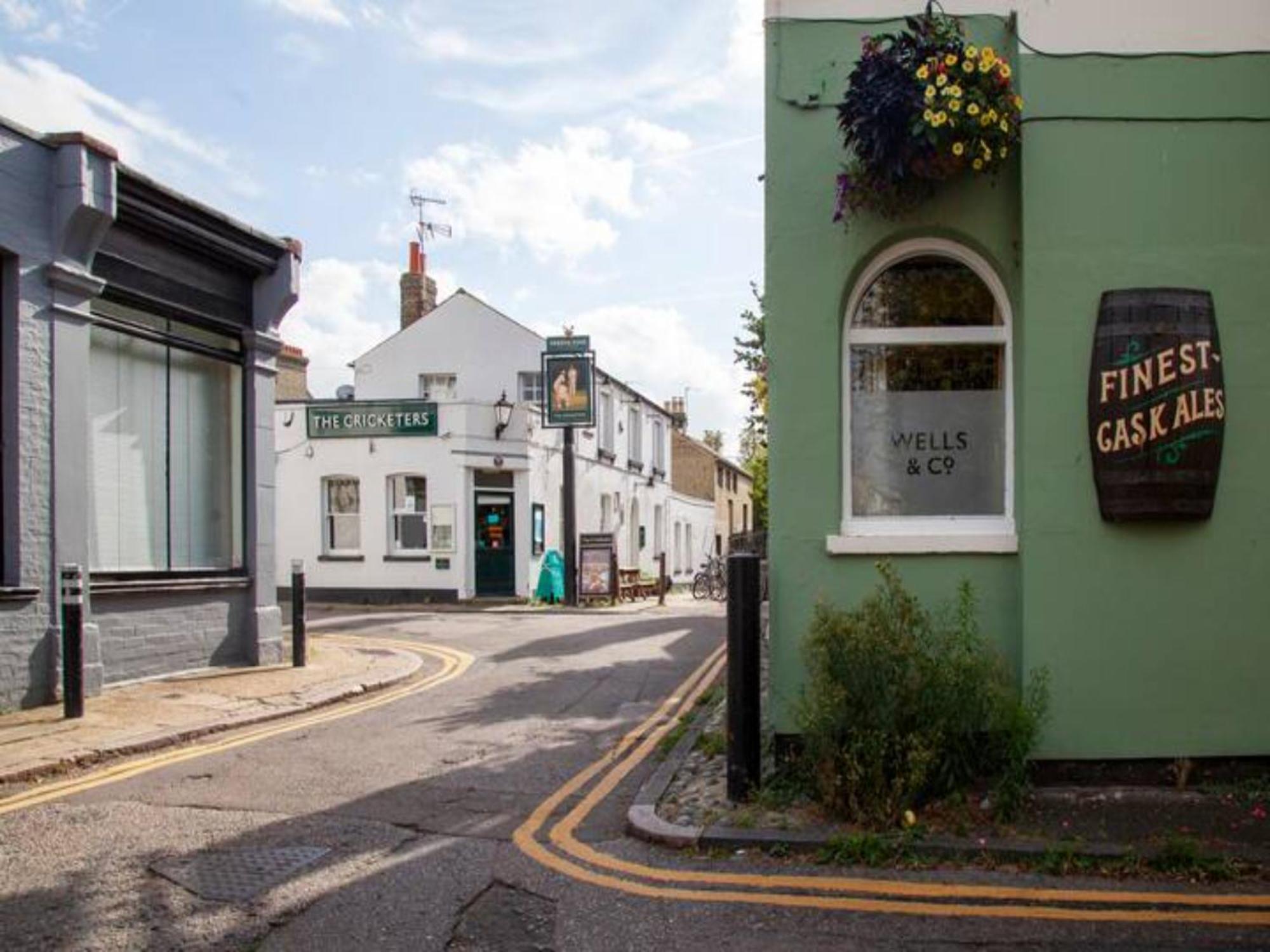Holiday home Pass The Keys Centrally Located Modern And Spacious 3 Bed Terrace